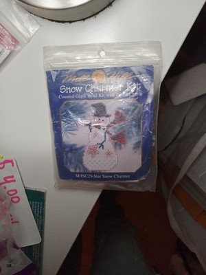 Mill Hill Snow Charmer Kit Star Snow Charmer MHSC29 Counted Glass Bead Kit