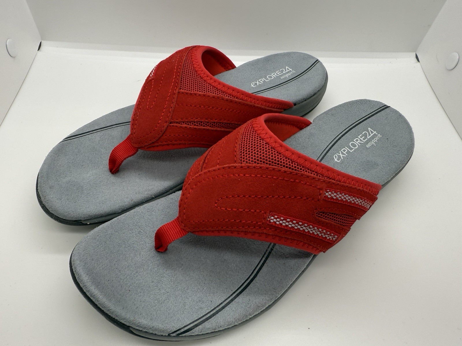 NEW Explore 24 Easy Spirit Flip Flop Sandals Womens Size 8 RED Leather Comfrt