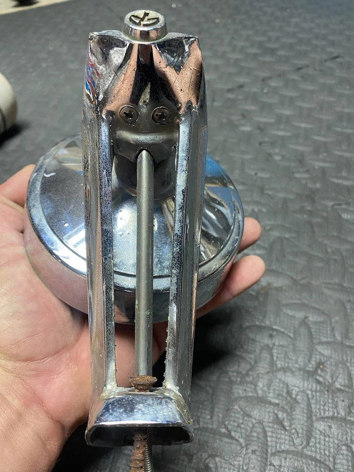 Chrysler Imperial 1965 espejo retrovisor remoto lateral fabricante de equipos originales 64 65 66 D 60078-401 Foto 3 de 4