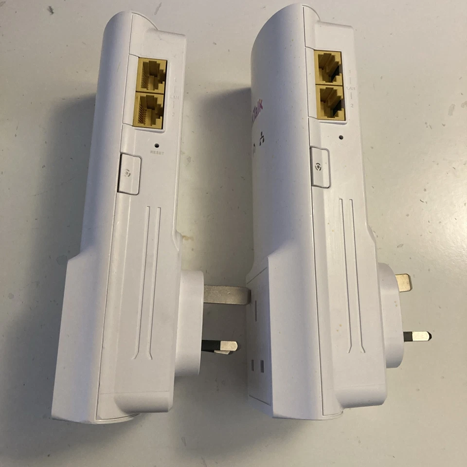 2 x D-LINK DHP-P326AV POWERLINE ADAPTERS, TalkTalk branded with cables - Image 4 of 4