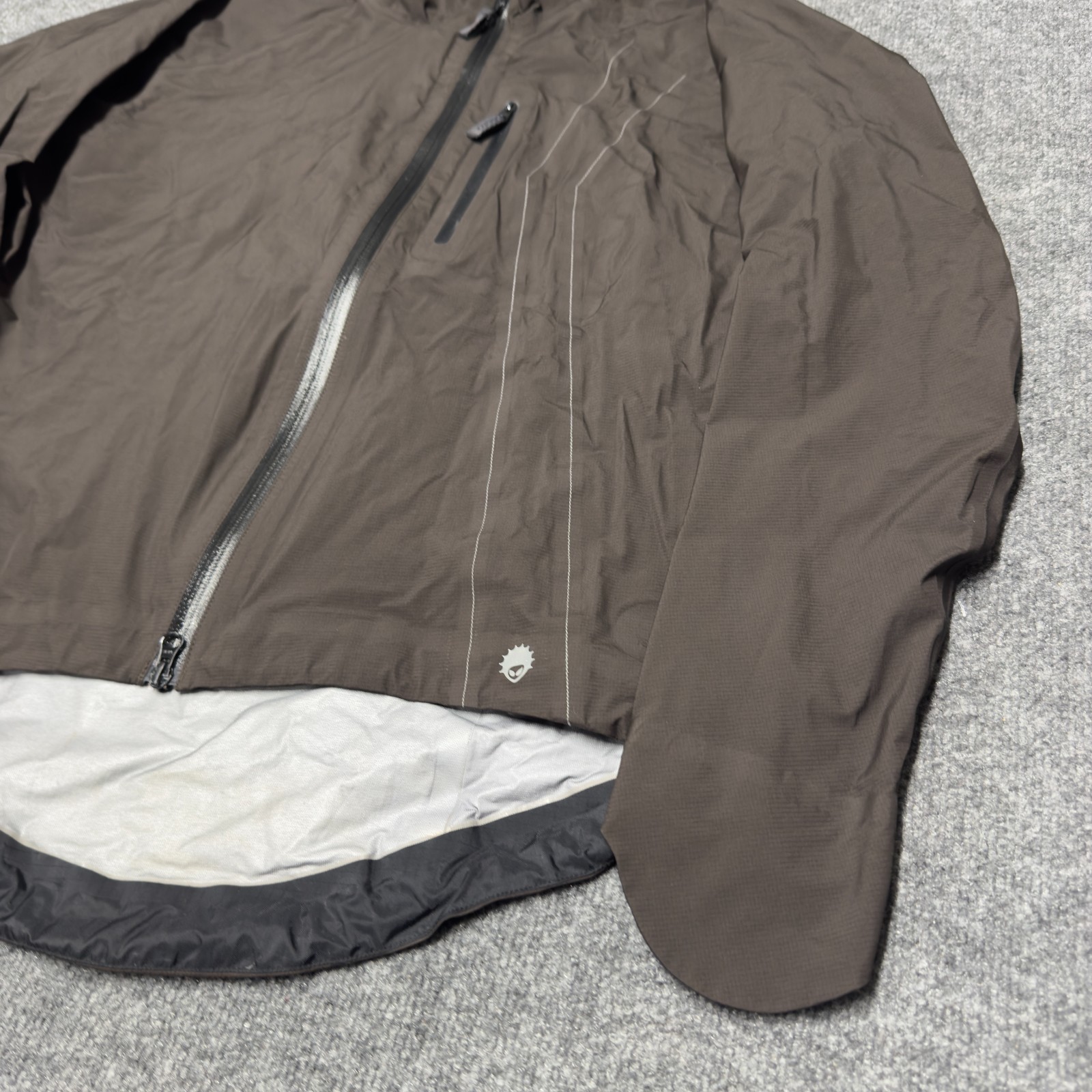 Cutter Cyclical eVent Shell Jacket Dark Brown Lig… - image 3