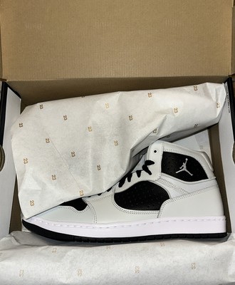 Nike Air Jordan Men s Size 11