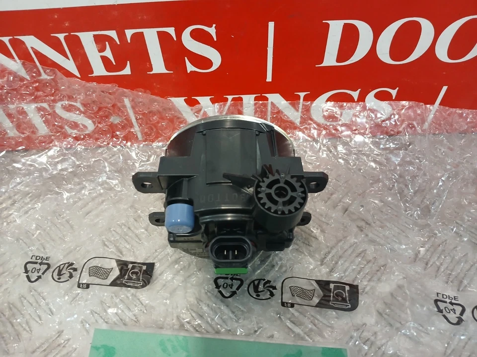 NEW OEM CITROËN BERLINGO PEUGEOT PARTNER FRONT FOG LIGHT 2012-2018 9670955280 - Image 4 of 4