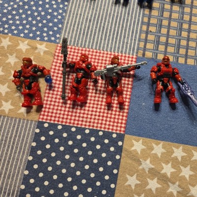 HALO MEGA CONSTRUX RED SPARTAN PATHFINDER MINI FIGURE  Bundle