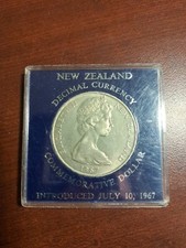 1967 New Zealand 1 Dollar Coin GEM Shield of Arms