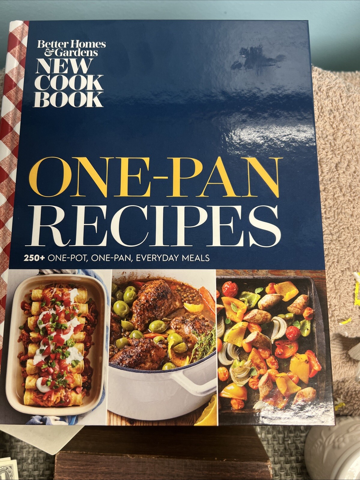 Better Homes & Gardens New Cook Book One-Pan Recipes 2023 Hardcover Never Used