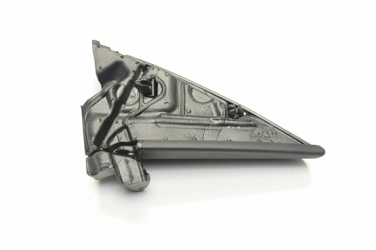 BMW F82 F32 F33 F36 M4 Eckblende Left Door Corner 51337284417  