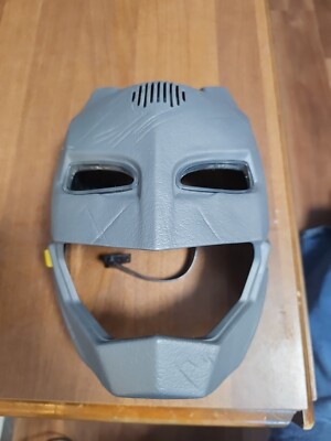 Batman Mask Batman vs Superman BATMAN Voice Changer & Light-Up Mask Working