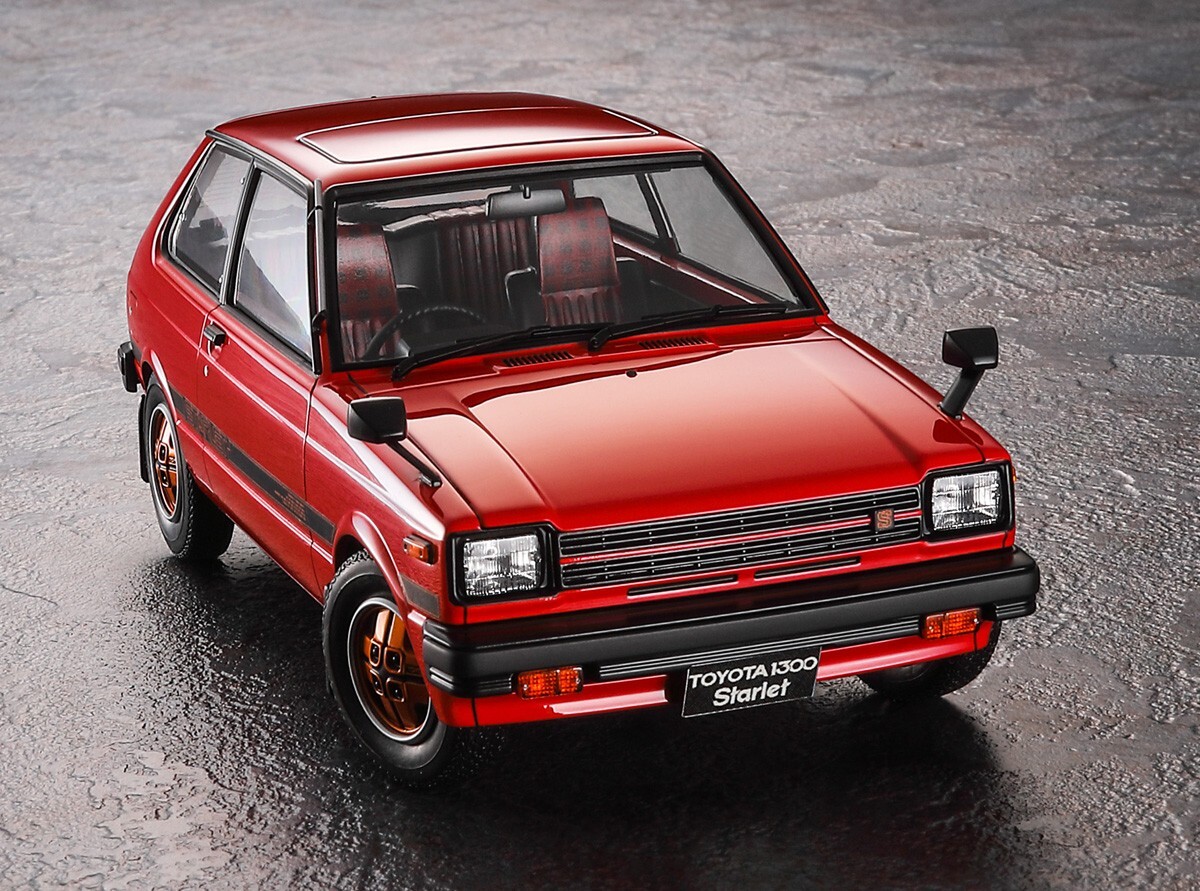 Hasegawa 1:24 HC-63 Toyota Starlet KP61 S Medium Model 1980