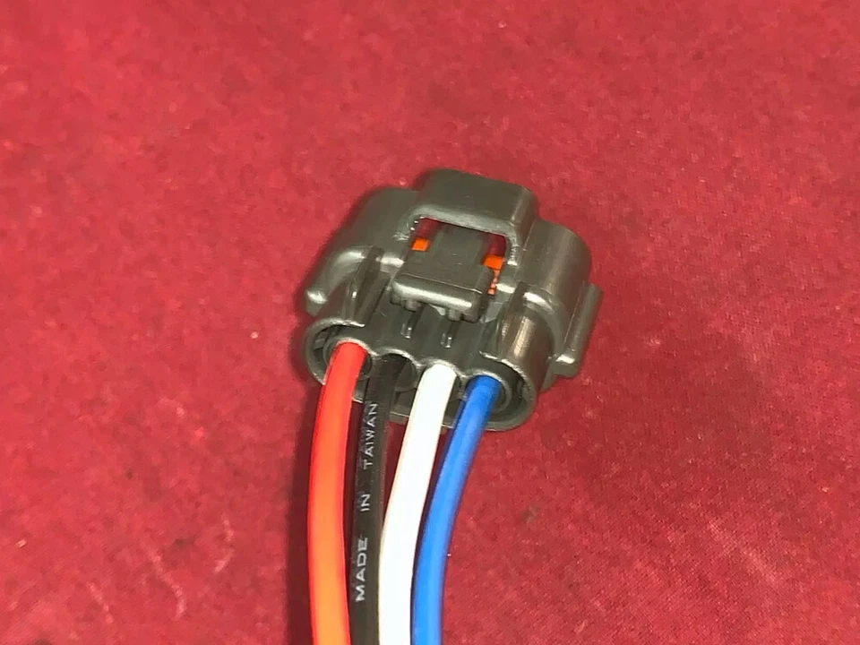 CONECTOR ENCHUFE ARNÉS COLETA ALTERNADOR PARA NISSAN MURANO V6 2003-2007 3,5 L Foto 4 de 4