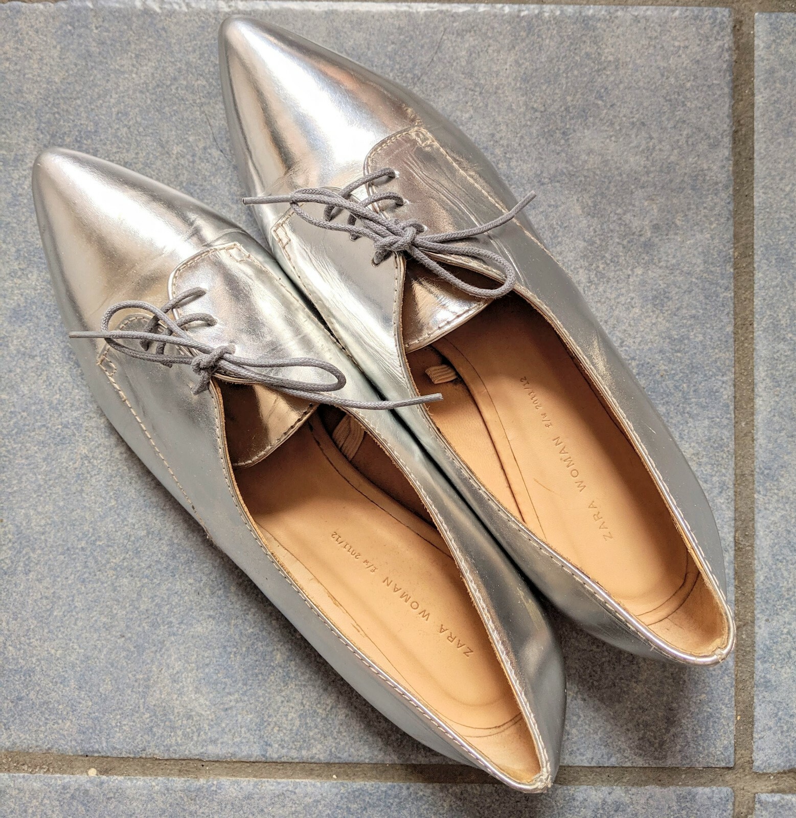 New SOLDOUT ZARA WOMAN silver pointy 