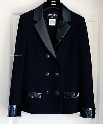 NEW CHANEL 15A BLACK CAMELLIA BUTTONS PATENT LEATHER TRIM WOOL