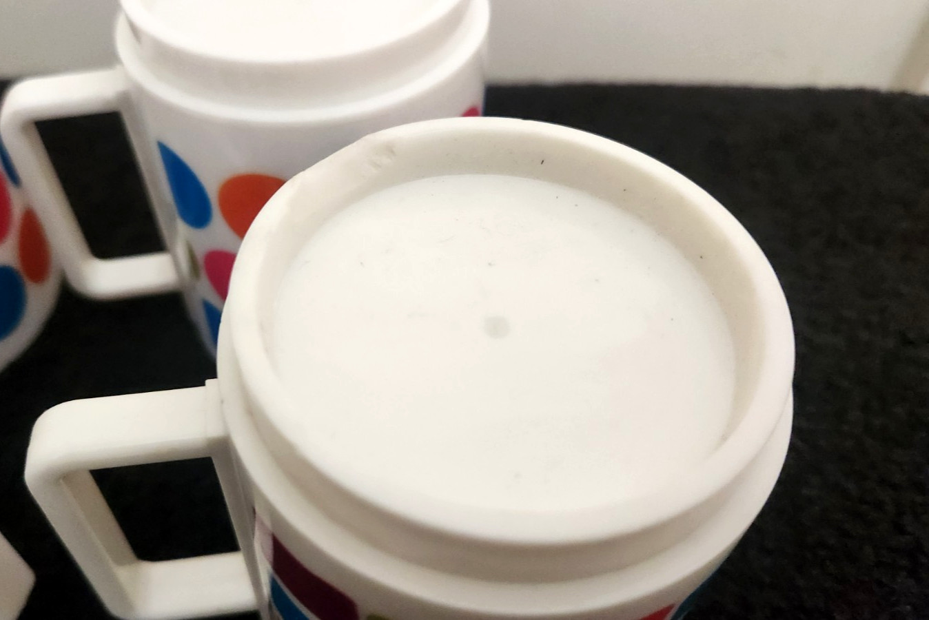 2 DEKA 1969 Vintage Set of Mugs Cups Camping Picnic Multi Color Plastic Unused