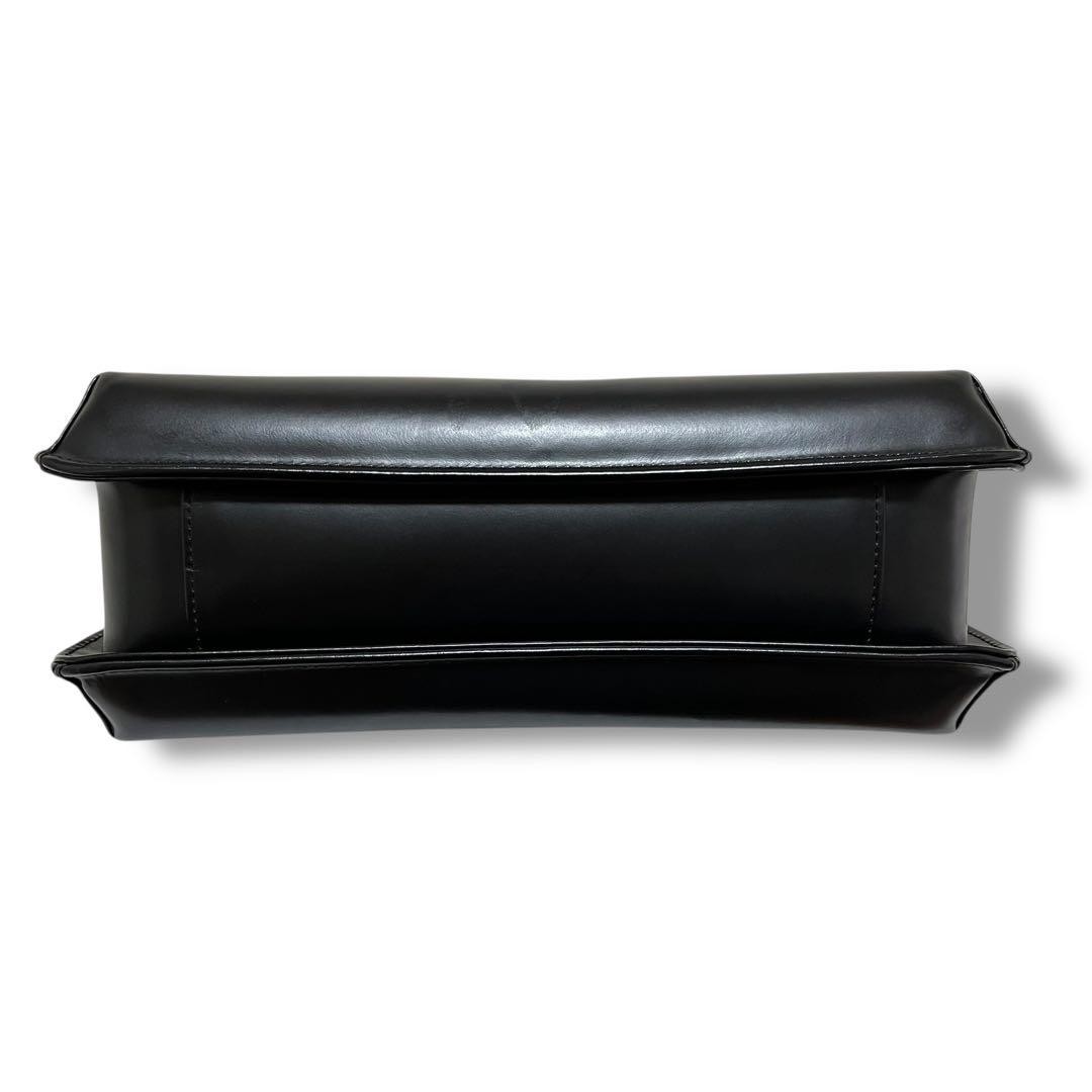 GIVENCHY formal handbag in black leather Virginie thumbnail 7