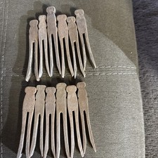 Tuzin drewnianych płaskich główek i bocznych szpilek do ubrań o długości 3,75 cala, EUC, MADE IN USA