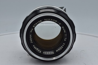 Nikon 50mm f/1.4 NIKKOR-S Auto Non AI Nippon Kogaku Japan Manual Focus Lens