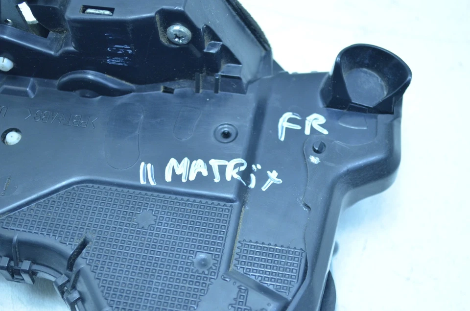 09-14 TOYOTA MATRIX ACTUADOR DE CIERRE DE PUERTA DE PASAJERO DELANTERO DERECHO OEM Foto 3 de 4