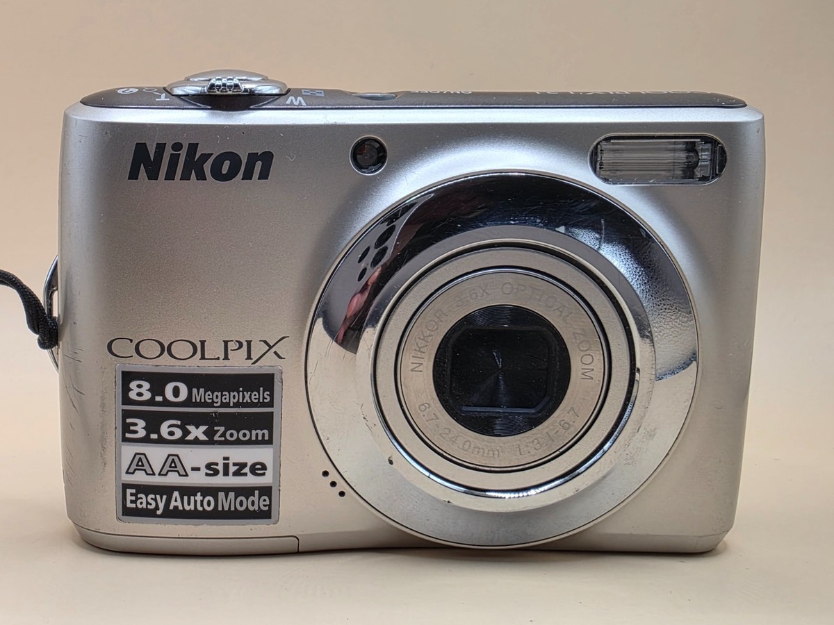 Nikon COOLPIX L21 Digital Camera 8.0MP 3.6x Optical Zoom CCD Auto