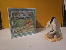 Royal Doulton Winnie The Pooh WP14 EEYORE'S BIRTHDAY Figurine Boxed 