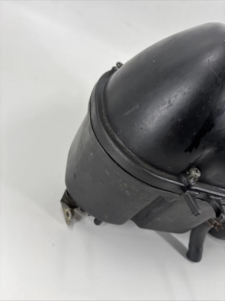 Yamaha Yzf R6 5EB 1999 - 2002 Airbox Air Filter Box  Complete With Cage # F20 - Image 4 of 4