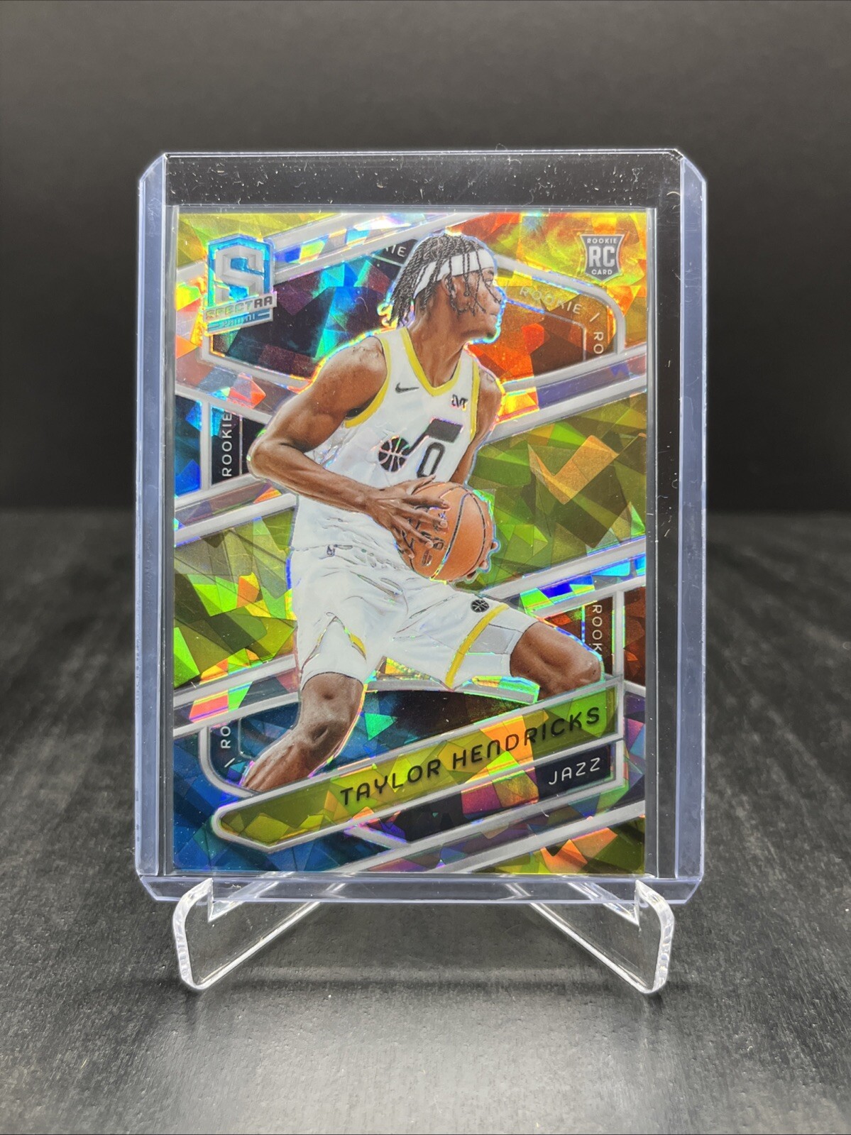 2023-24 Panini Spectra Basketball Taylor Hendricks RC Rookie Astral 04/49 #174