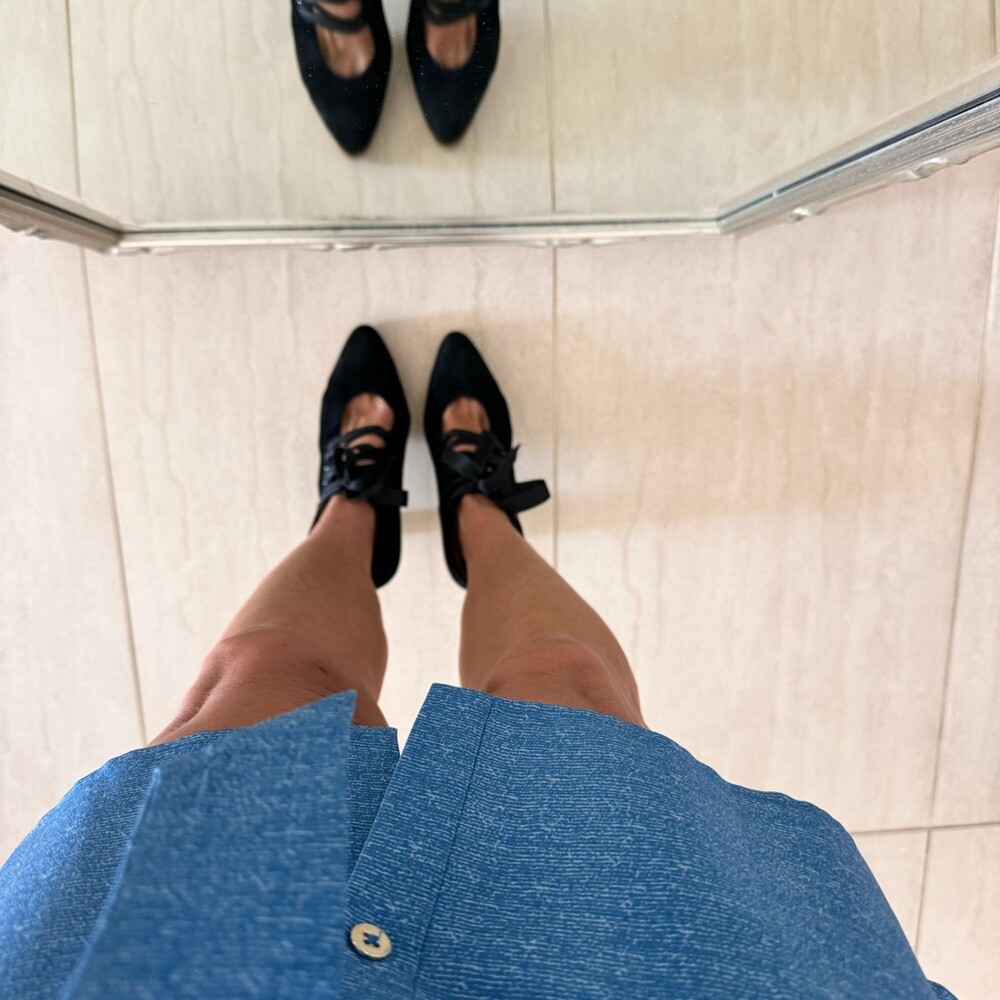 Tacchi stringati vintage anni 90 Yves Saint Laurent neri scamosciati taglia 39 US 8 8 5