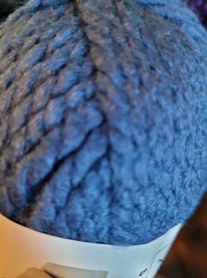 Loops & Thread Charisma Yarn