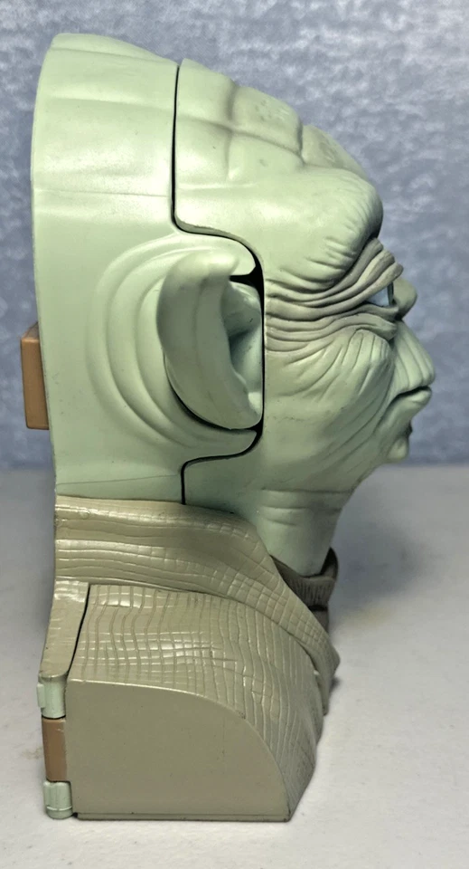 Micro Machines Yoda Head 1997 Lewis Galoob Toys Star Wars Dagobah Playset - Image 4 of 4