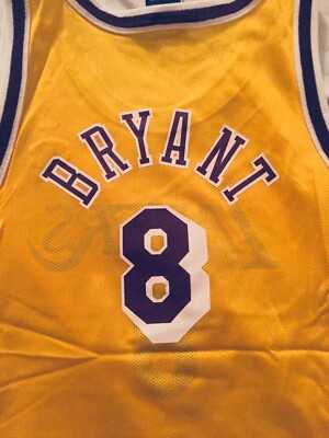 Vintage Champion NBA Los Angeles Lakers Kobe Bryant #8 Jersey L 14-16 Youth