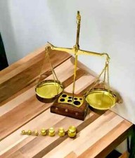 Ancienne balance de pharmacie