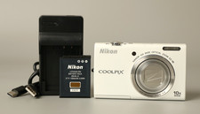 Nikon COOLPIX S6200 16MP Digital Camera White w/Charger  Battery Japan