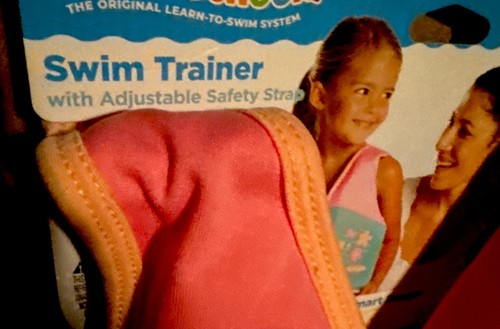 Girls Swim School Trainer Vest Level 2 Age 2- 4 Years 35lbs Max UPF Flowers NWT - Picture 3 of 11