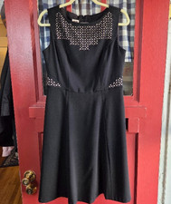 Anne Klein Women's Black Sleeveless Midi Dress Rear Zip Cut Out Details Size 6
