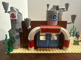 LEGO SpongeBob SquarePants: The Emergency Room (3832)