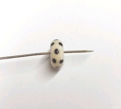 LAA 925S Sterlingsilber Glasperle Perle Charm Anhänger Trollbead Bead Punkte