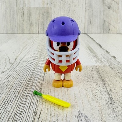 Bluey RUSTY Cricket Equipment Helmet Hat Bat Green Costume Action Figure NEW
