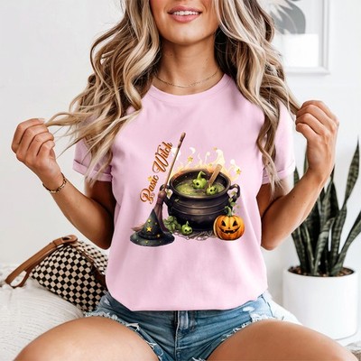 Süßes Basic Hexe Damen T-Shirt gruselig Halloween Kessel Kürbis Liebhaber Geschenk