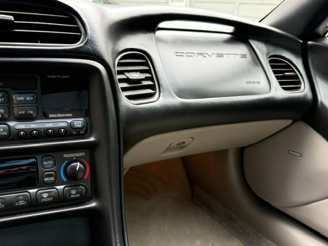 2004 Black Chevrolet Corvette   | C5 Corvette Photo 10