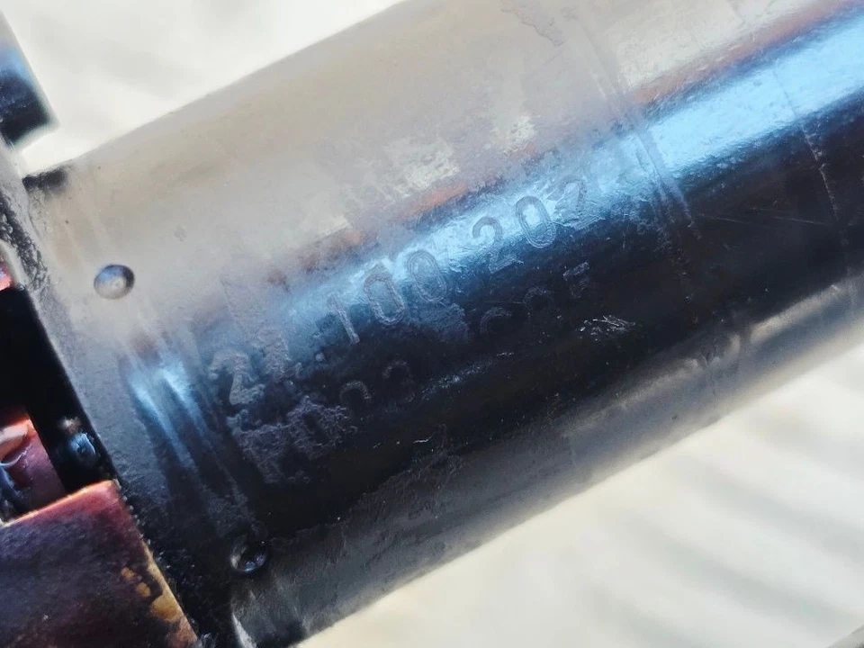 Volkswagen Touareg I 2006 árbol de levas VANOS distribución válvula salenoide 066109210 k Foto 3 de 4