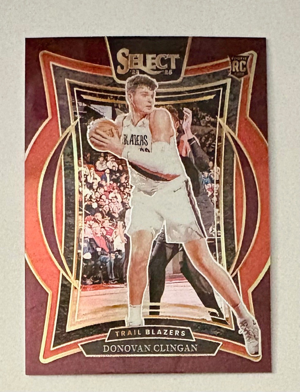 2024-25 Panini Select #69 Donovan Clingan Maroon Prizm #'d /175 Rookie