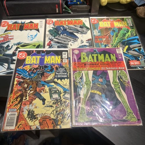 Batman DC Comics Comic Book Lot 12-cent & 50-75 Cent Books Graphic Novel Vtg