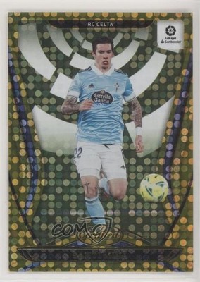 2020-21 Panini Chronicles Certified La Liga Gold Circles Santi Mina #12 0y59
