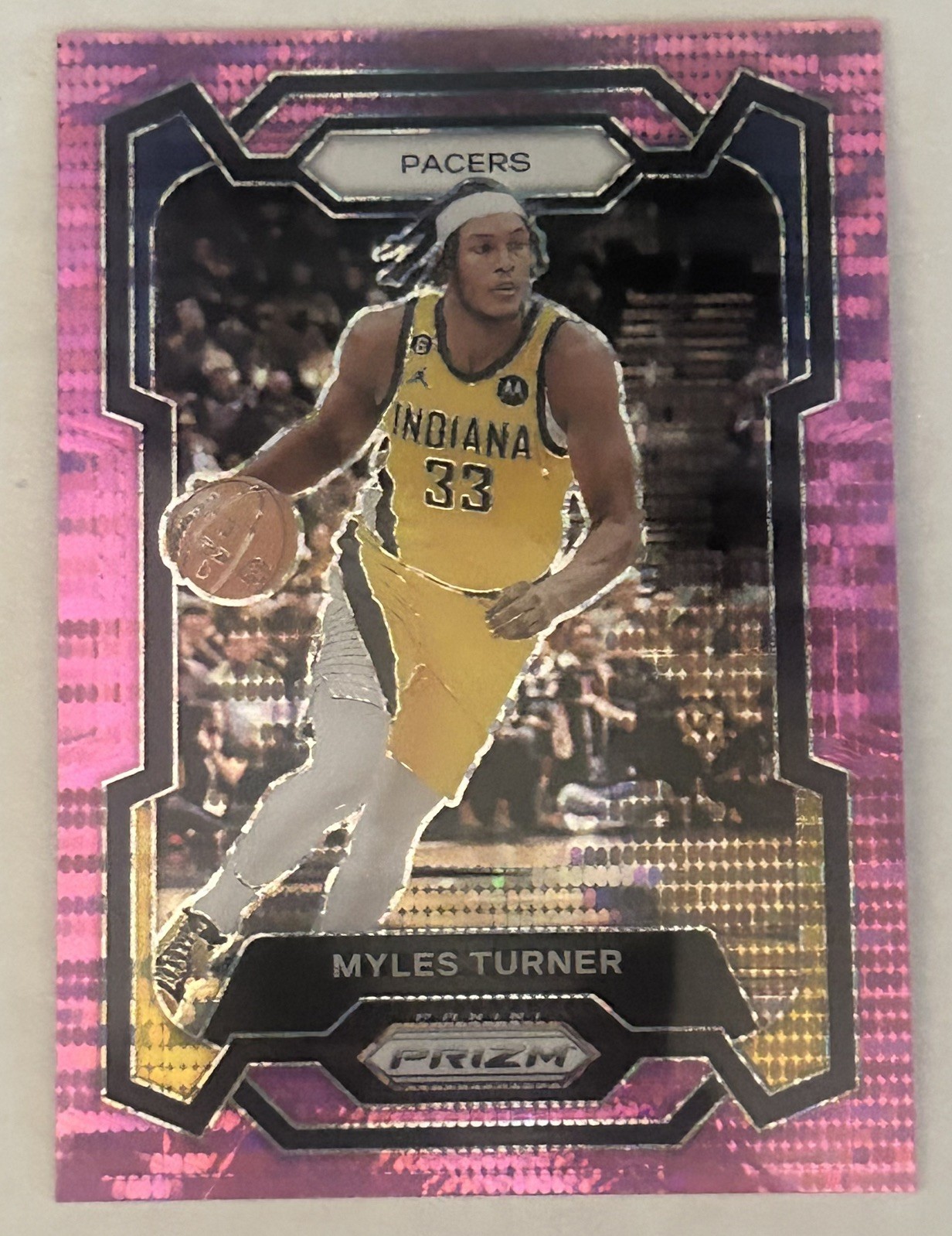 2023-24 Panini Prizm Myles Turner #34 Pink Pulsar Prizm /42