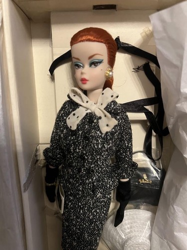 Barbie Silkstone DWF54 - Tweed Tweed Tweed Et Noir - Gold Label 2016 - Collection Mattel