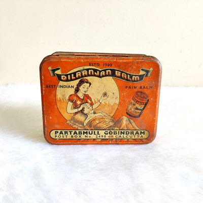 1950s Vintage Lady Taking Care Old Man Dilranjan Pain Balm Adv Tin