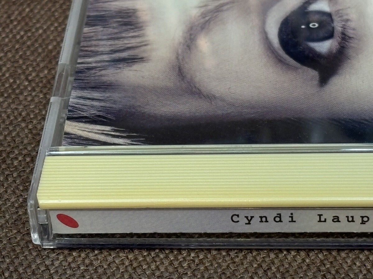 CYNDI LAUPER Shine JAPAN CD EICP358 w/ OBI +JAPANESE BOOKLET CYNDI LAUPER Shine JAPAN CD EICP358 w/ OBI +JAPANESE BOOKLET