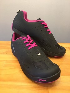 louis garneau women's urban cycling shoes