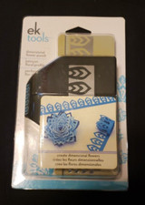 EK Tools Paper Shapers Dimensional Flower Edger Punch - DAHLIA