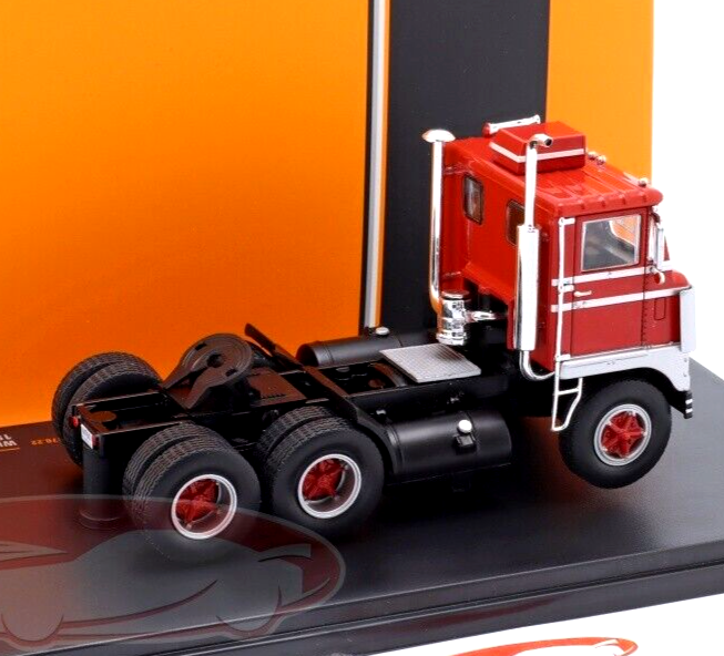 IXO Models White 7400 1960 red IXOTR170.22 | - Boutique en ligne de modèles de camions et d'engins de chantier