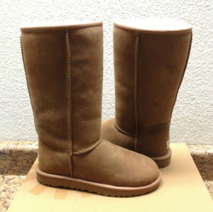 ugg essential tall chestnut